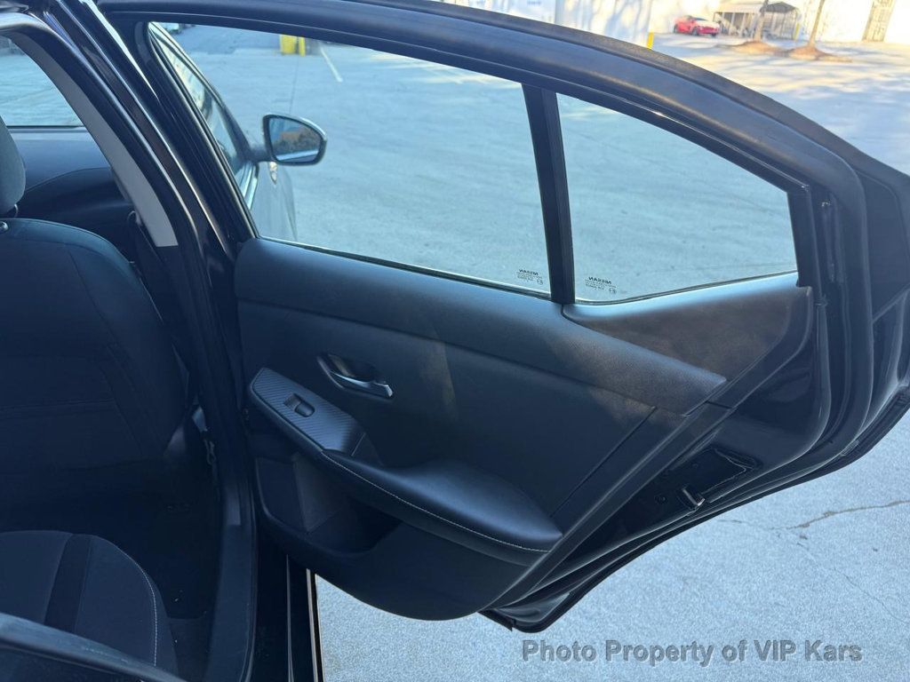 2021 Nissan Sentra SV CVT - 22959757 - 13