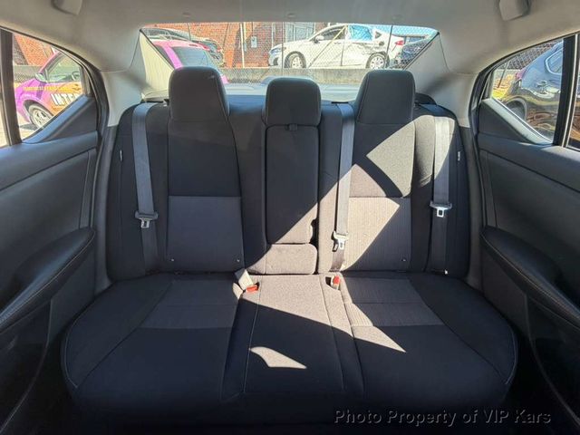 2021 Nissan Sentra SV CVT - 23009513 - 17