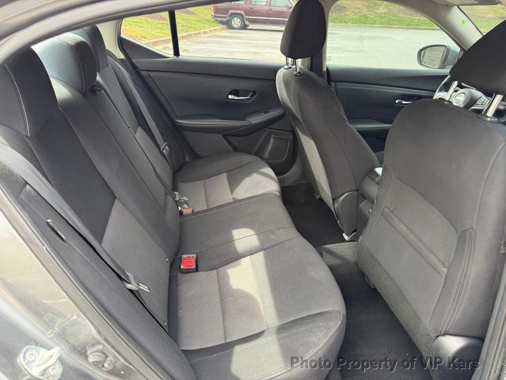 2021 Nissan Sentra SV CVT - 23012322 - 10