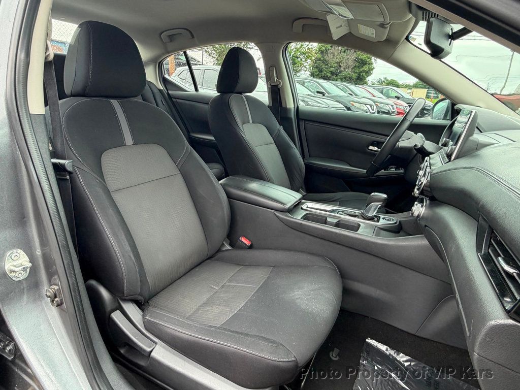 2021 Nissan Sentra SV CVT - 23041027 - 17