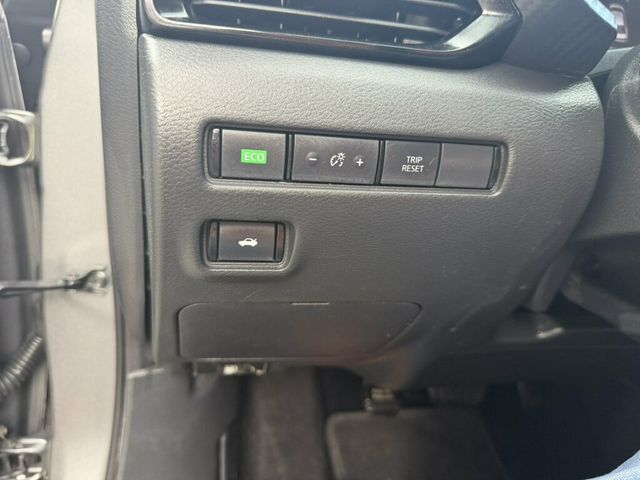 2021 Nissan Sentra SV CVT - 23089458 - 19
