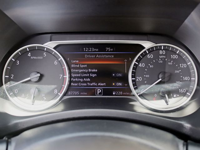 2021 Nissan Sentra SV CVT - 23072405 - 12