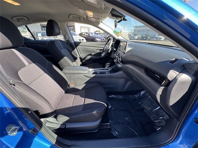 2021 Nissan Sentra SV CVT - 22649701 - 10