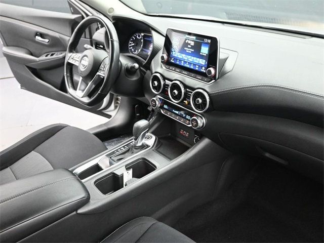 2021 Nissan Sentra SV CVT - 22950850 - 17