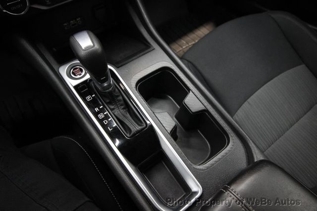 2021 Nissan Sentra SV CVT - 23024519 - 19