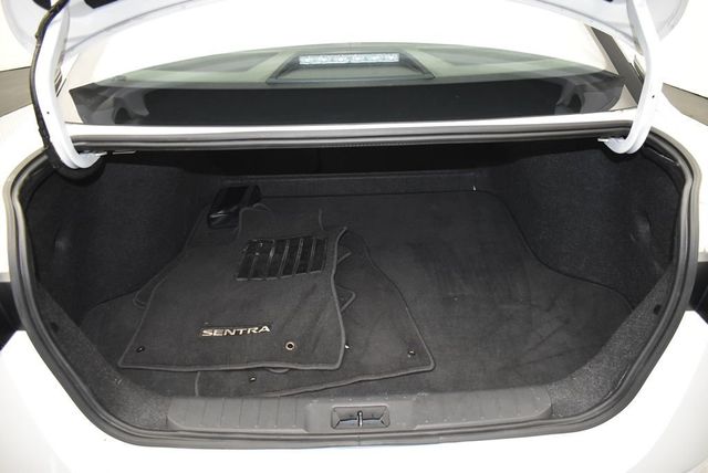 2021 Nissan Sentra SV CVT - 22955831 - 9