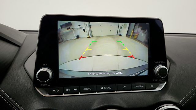 2021 Nissan Sentra SV CVT - 22946045 - 18