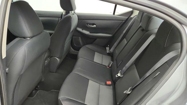 2021 Nissan Sentra SV CVT - 22946045 - 20