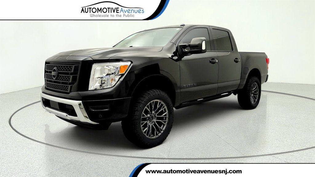 2021 Nissan Titan 4x2 Crew Cab SV w/ Convenience Pkg & 20'' Fuel Off-Road Wheels - 23029899 | Video 1