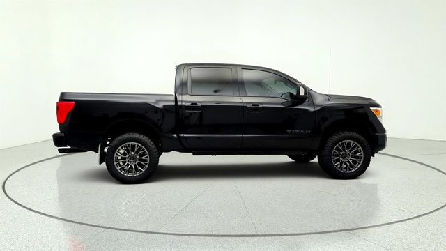 2021 Nissan Titan 4x2 Crew Cab SV w/ Convenience Pkg & 20'' Fuel Off-Road Wheels - 23029899 - 3