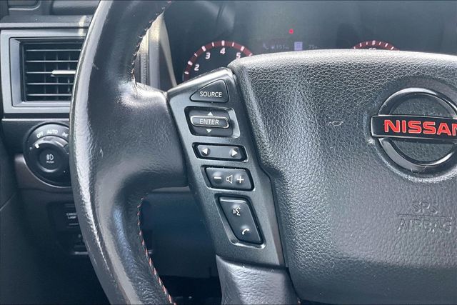 2021 Nissan Titan 4x4 Crew Cab PRO-4X - 23037933 - 19