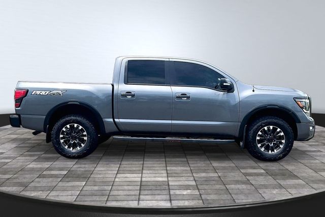 2021 Nissan Titan 4x4 Crew Cab PRO-4X - 23037933 - 7