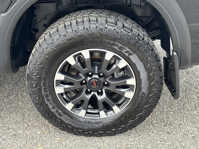 2021 Nissan Titan 4x4 Crew Cab PRO-4X - 22792318 - 13