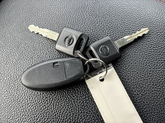 2021 Nissan Titan 4x4 Crew Cab PRO-4X - 22792318 - 29