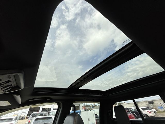 2021 Nissan Titan 4x4 Crew Cab PRO-4X - 22792318 - 30