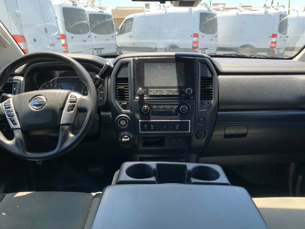 2021 Nissan Titan 4x4 Crew Cab S 1-Owner 2keys - 22435209 - 32