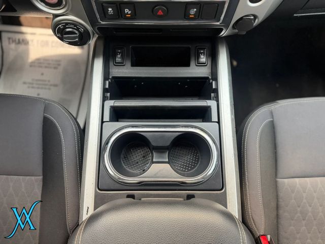 2021 Nissan Titan Crew Cab SV Pickup 4D 5 1/2 ft - 23057662 - 27