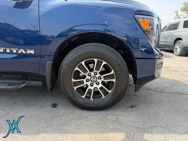 2021 Nissan Titan Crew Cab SV Pickup 4D 5 1/2 ft - 23057662 - 8