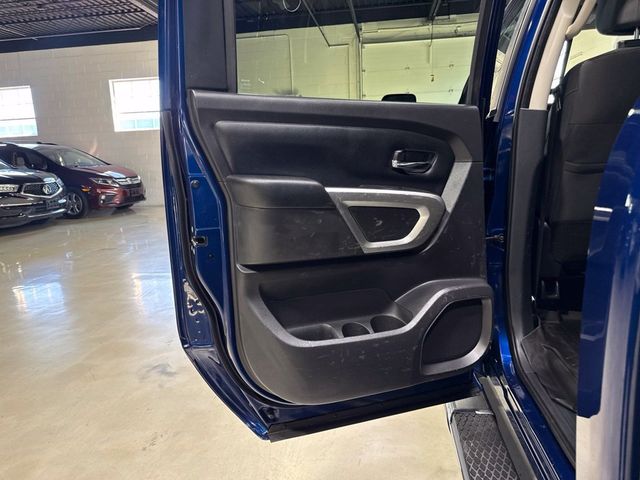 2021 Nissan Titan XD 4x4 Crew Cab SV - 23091825 - 26