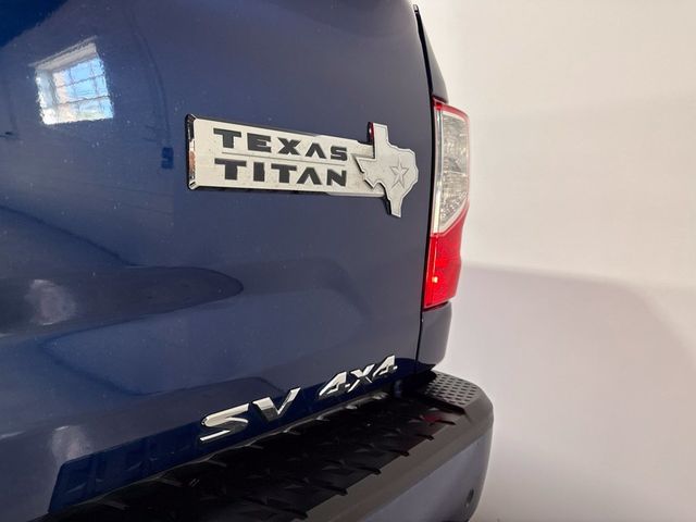 2021 Nissan Titan XD 4x4 Crew Cab SV - 23091825 - 6