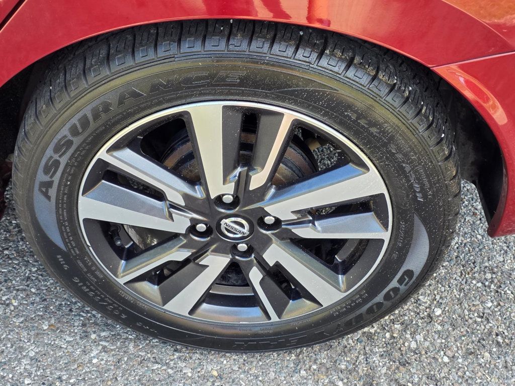 2021 Nissan Versa SV Sedan photo 27