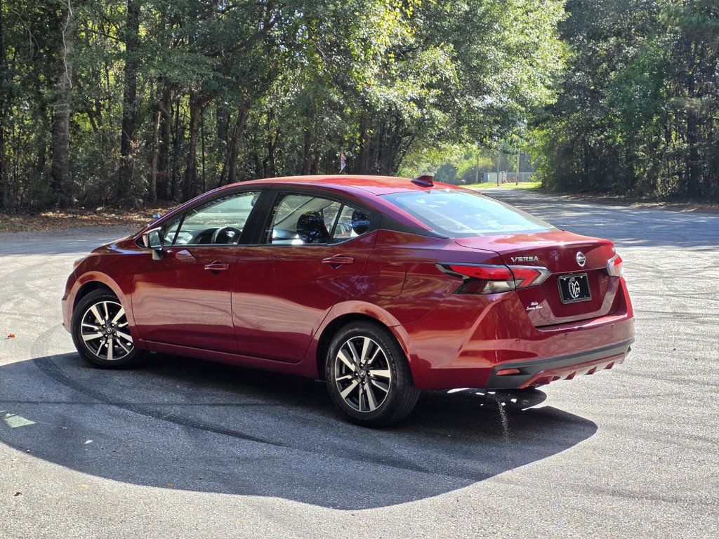 2021 Nissan Versa SV Sedan photo 4