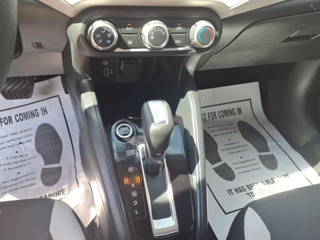 2021 Nissan Versa SV CVT - 23081109 - 10