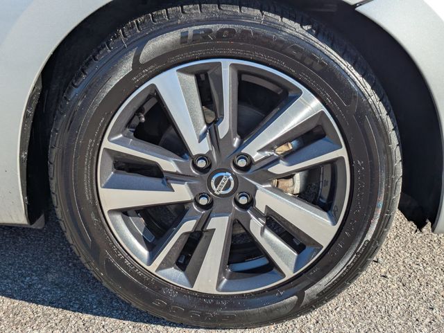 2021 Nissan Versa SV CVT - 22974337 - 10