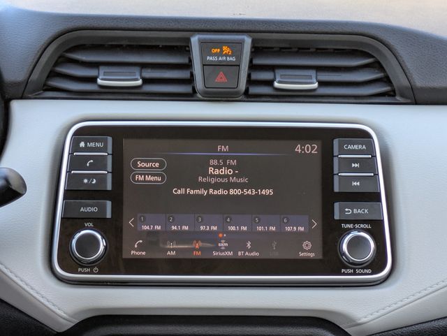 2021 Nissan Versa SV CVT - 22974337 - 16