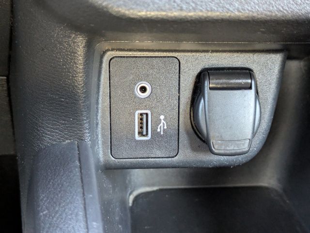 2021 Nissan Versa SV CVT - 22974337 - 21