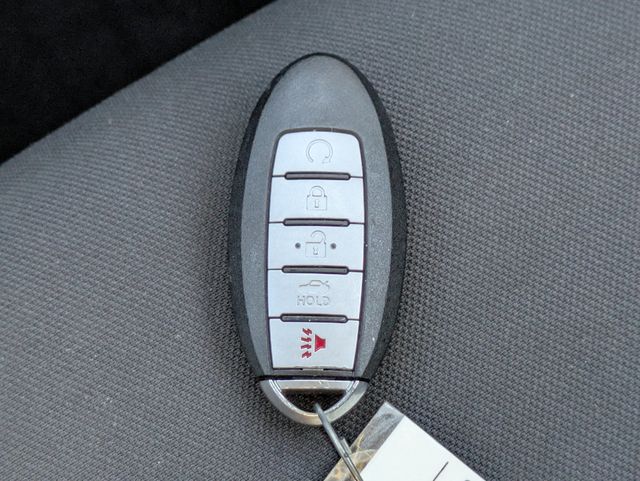 2021 Nissan Versa SV CVT - 22974337 - 27