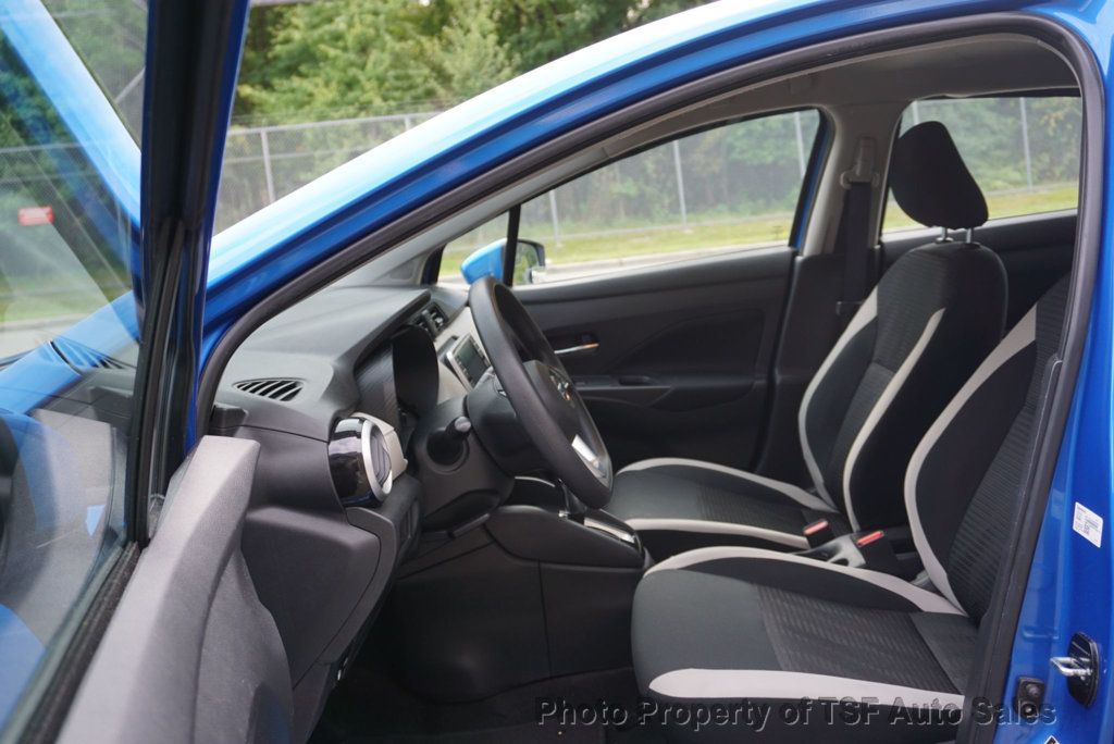 2021 Nissan Versa SV Sedan photo 10