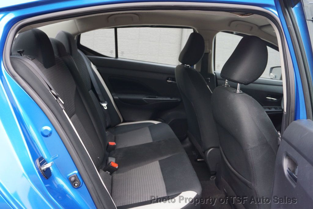 2021 Nissan Versa SV Sedan photo 13