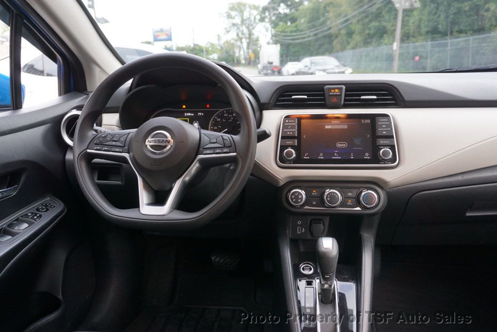2021 Nissan Versa SV Sedan photo 14