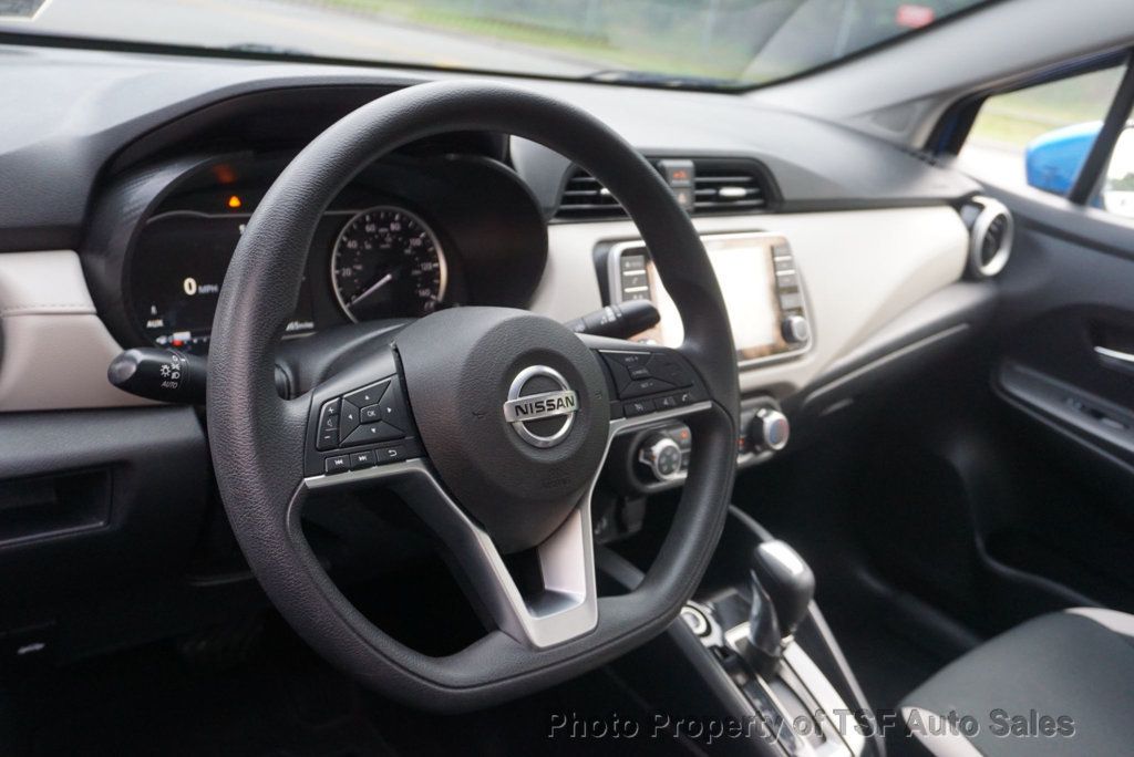 2021 Nissan Versa SV Sedan photo 16