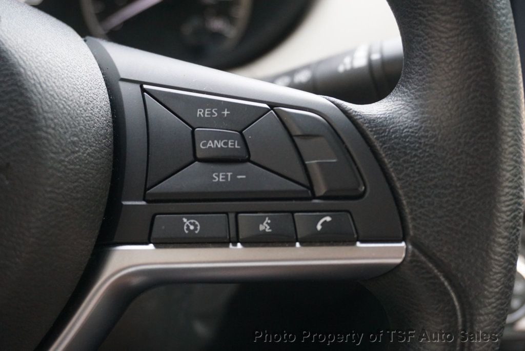 2021 Nissan Versa SV Sedan photo 24