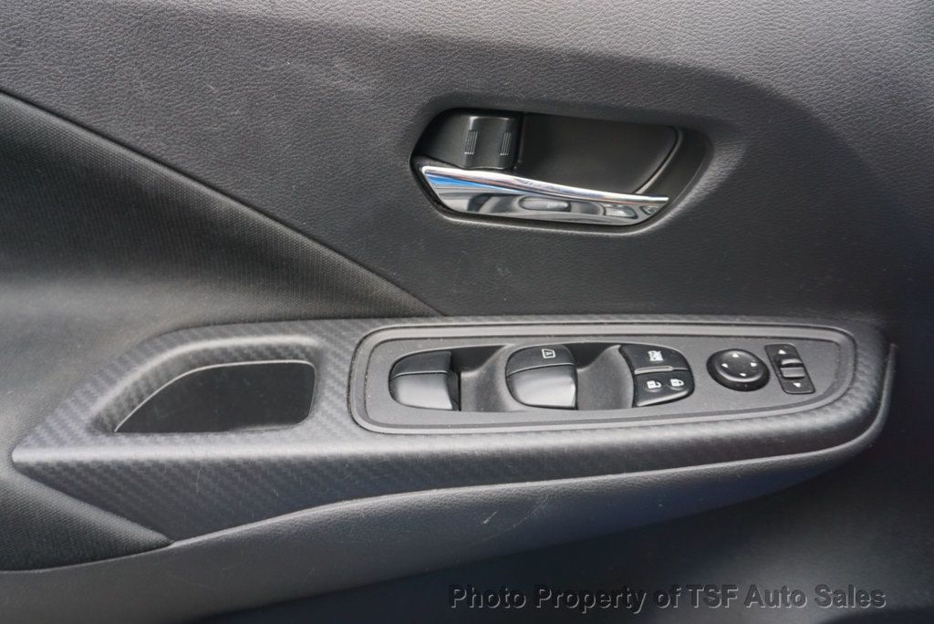 2021 Nissan Versa SV Sedan photo 25