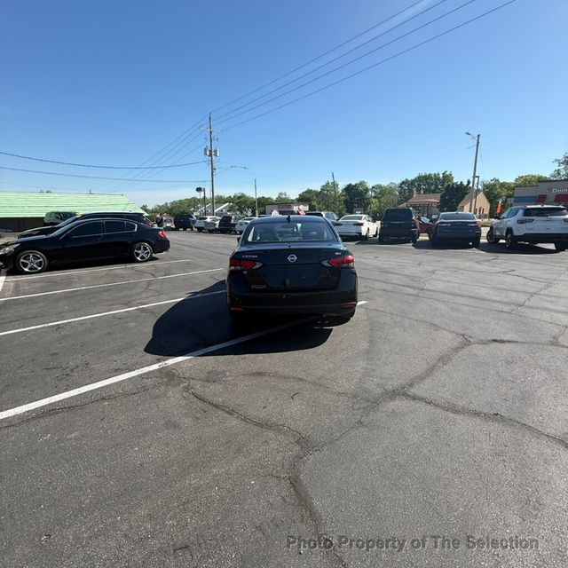 2021 Nissan Versa SV W/APPLE CARPLAY/ANDROID AUDIO, BACK-UP CAMERA - 23013799 - 11