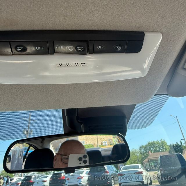 2021 Nissan Versa SV W/APPLE CARPLAY/ANDROID AUDIO, BACK-UP CAMERA - 23013799 - 35