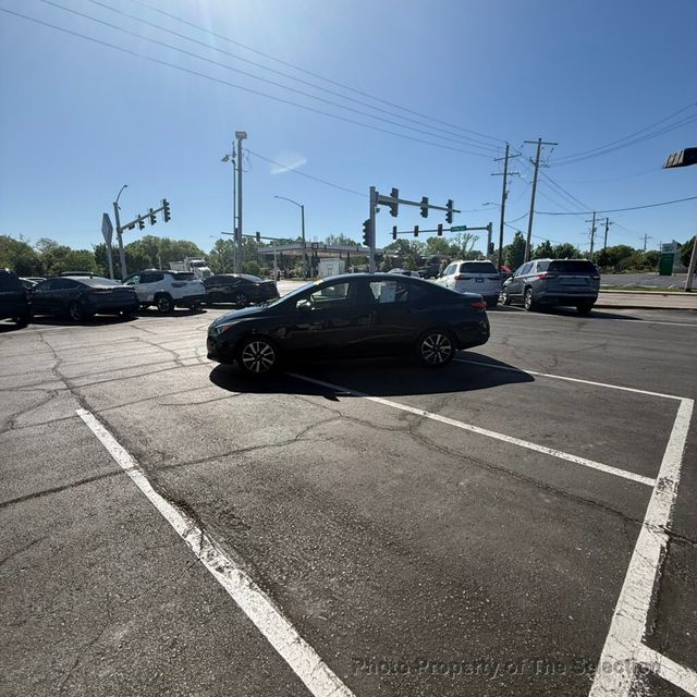 2021 Nissan Versa SV W/APPLE CARPLAY/ANDROID AUDIO, BACK-UP CAMERA - 23013799 - 7