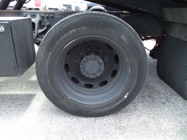 2021 Peterbilt 337 w/ CENTURY 22ft RIGHT APPROACH LCG Rollback - 23047989 - 18