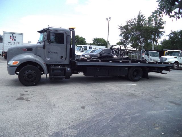 2021 Peterbilt 337 w/ CENTURY 22ft RIGHT APPROACH LCG Rollback - 23047989 - 3