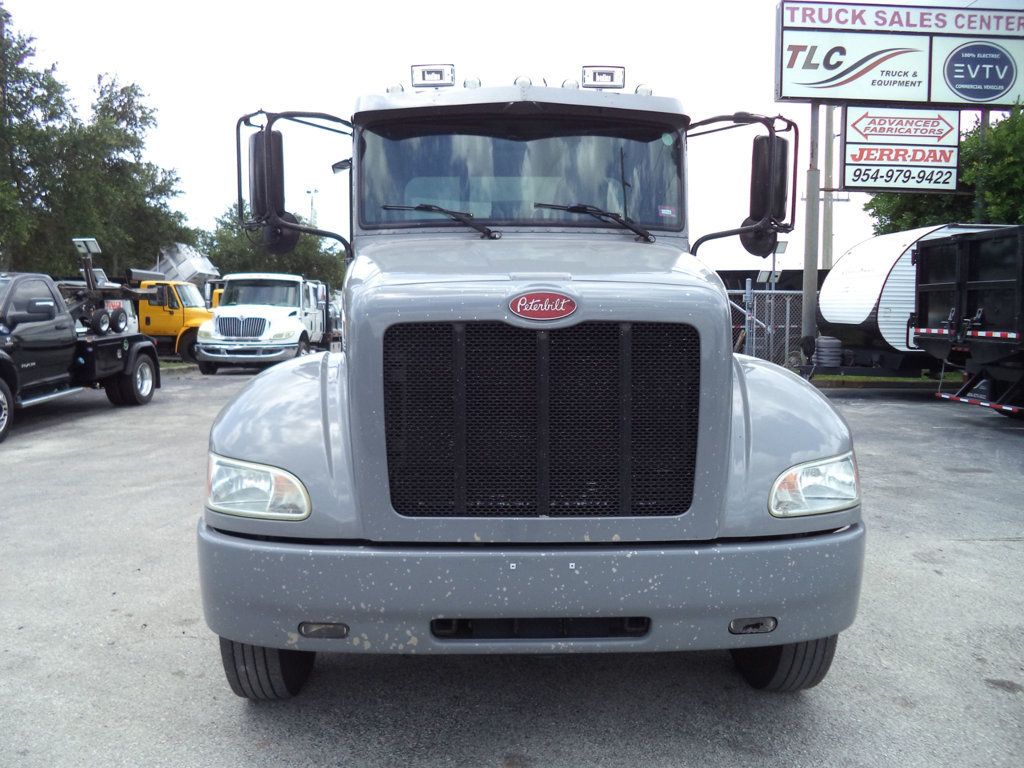 2021 Peterbilt 337 w/ CENTURY 22ft RIGHT APPROACH LCG Rollback - 23047989 - 4