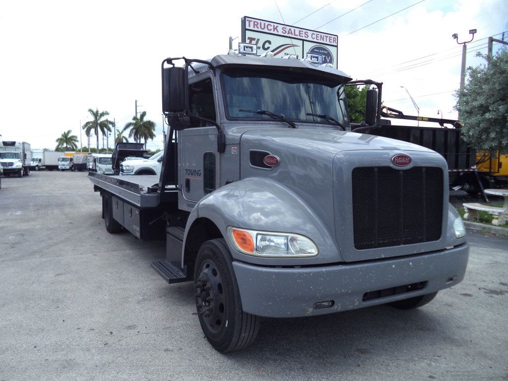 2021 Peterbilt 337 w/ CENTURY 22ft RIGHT APPROACH LCG Rollback - 23047989 - 5
