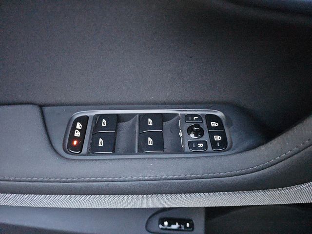 2021 Polestar 2 Launch Edition Fastback - 22987317 - 18