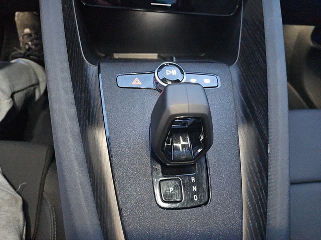 2021 Polestar 2 Launch Edition Fastback - 22987317 - 30