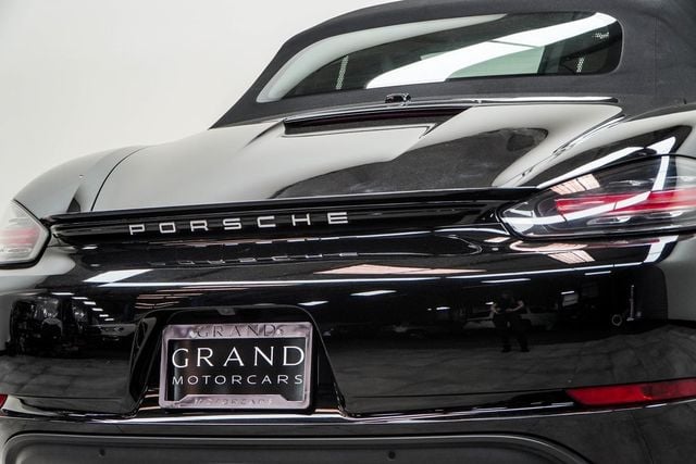 2021 Porsche 718 Boxster Base - 22905869 - 13