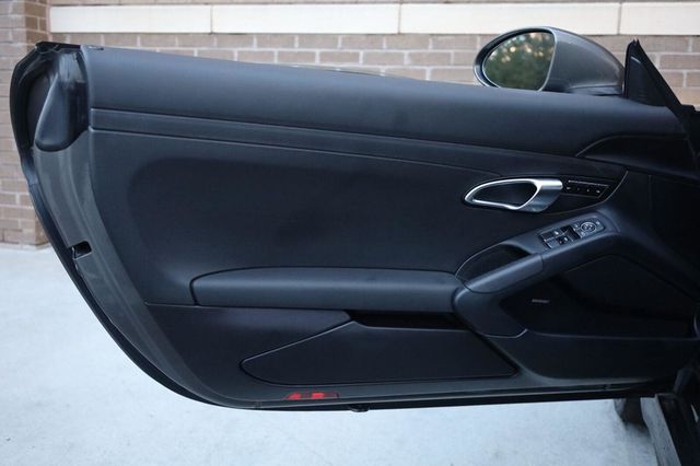 2021 Porsche 718 Cayman T Coupe - 23085917 - 13