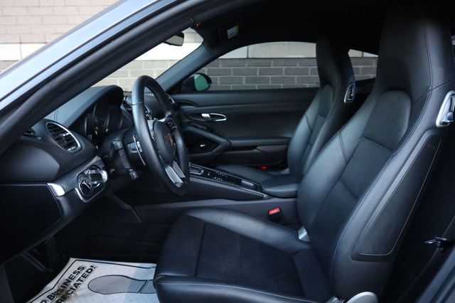 2021 Porsche 718 Cayman T Coupe - 23085917 - 16