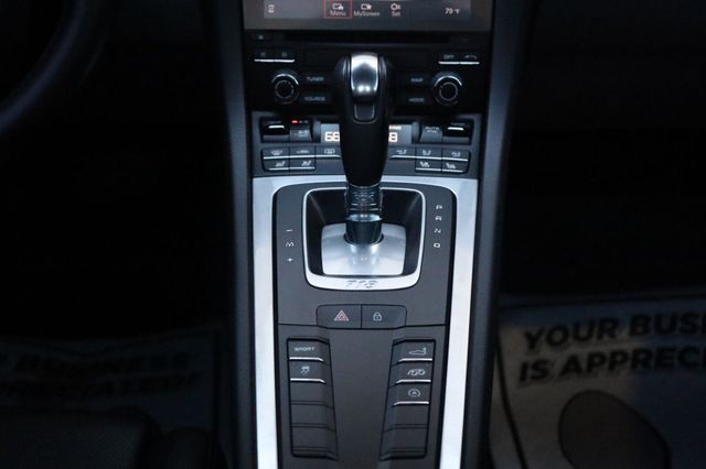 2021 Porsche 718 Cayman T Coupe - 23085917 - 38
